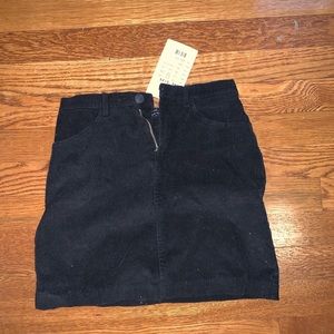 brandy melville skirt